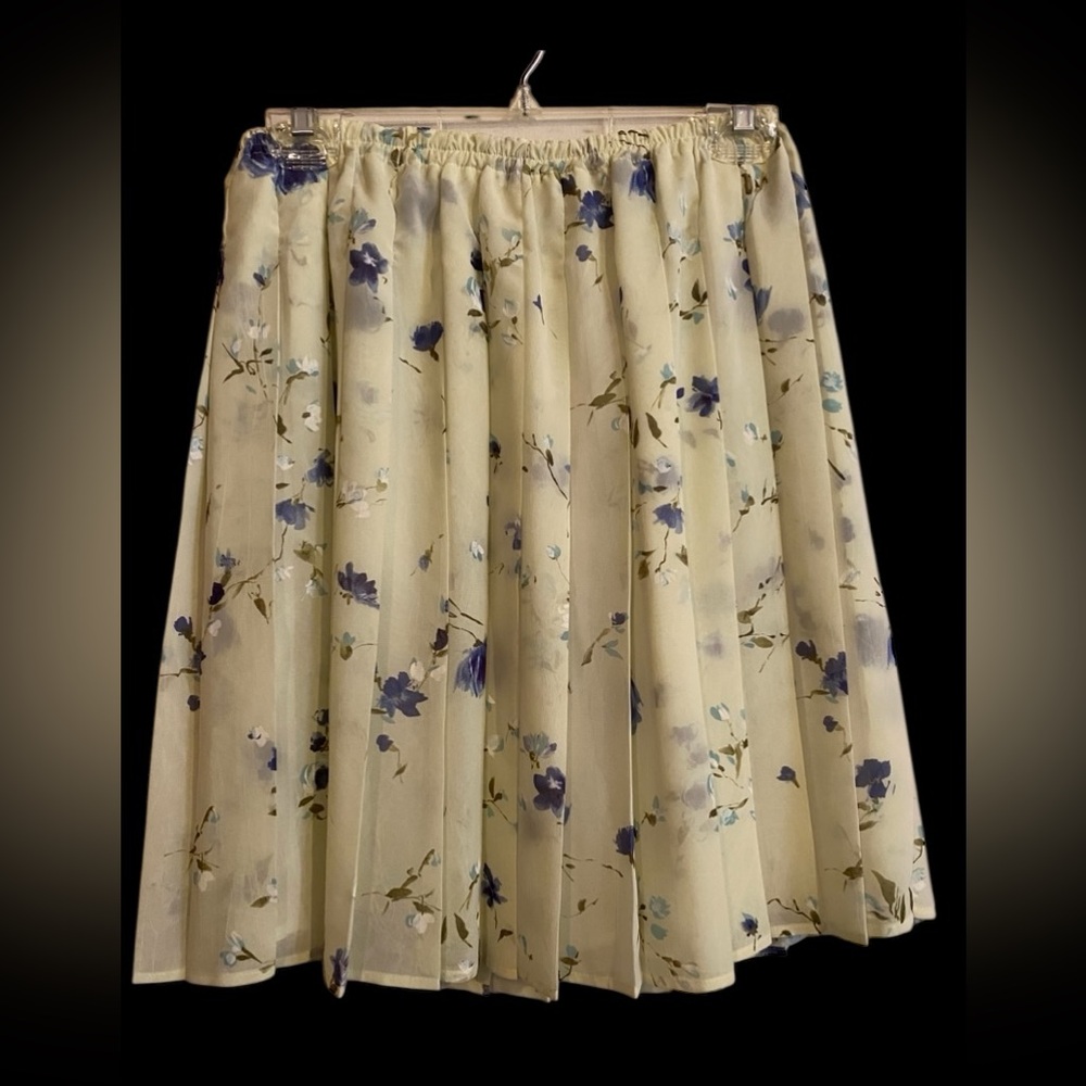 Marisa Christina Floral Mini Skirt